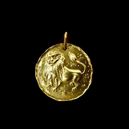 signe du zodiaque lion or